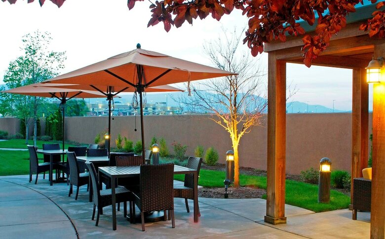 Hotel Courtyard Medford Airport