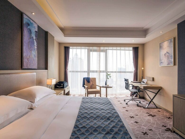 Hotel Mercure Wuhan Changqing Park