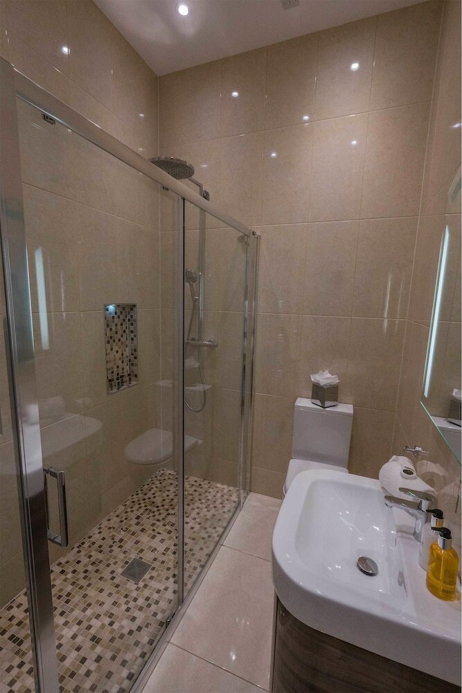 Tullyglass House Hotel