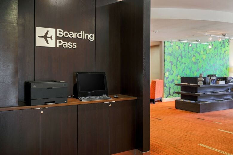 Hotel Courtyard By Marriott Chico