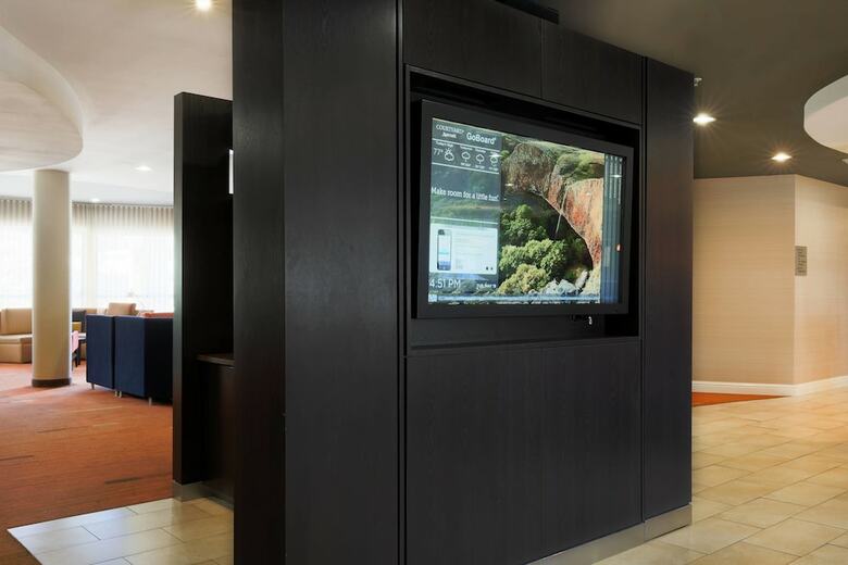 Hotel Courtyard By Marriott Chico