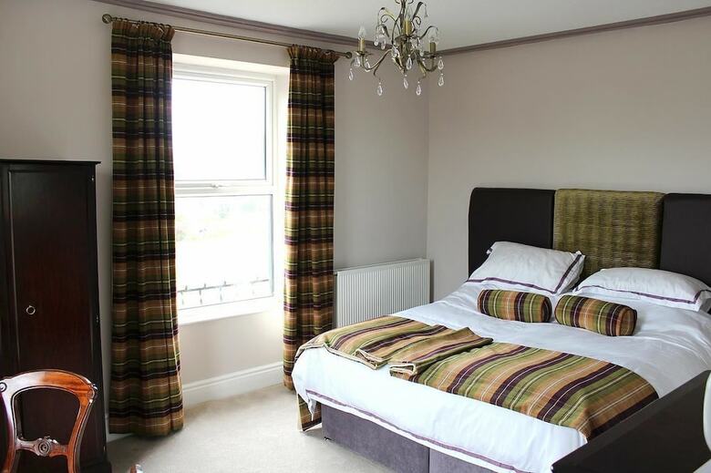 Parkside Hotel