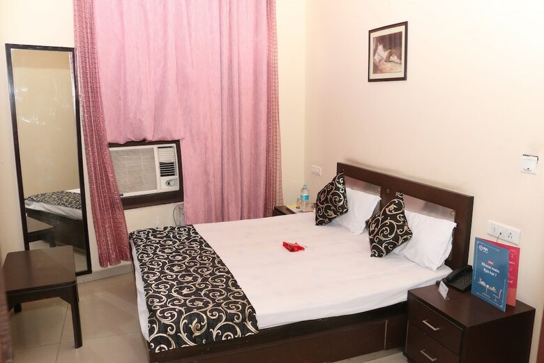 Oyo 1072 Hotel Leela Classic