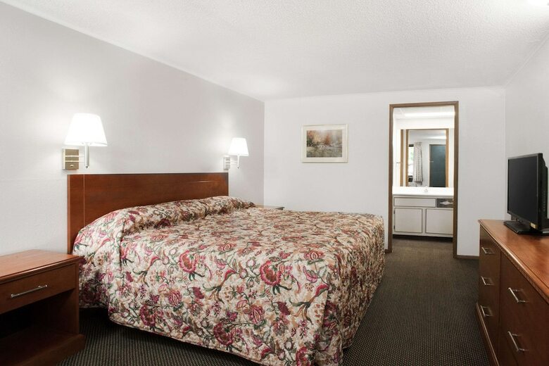 Motel Knights Inn Pittston