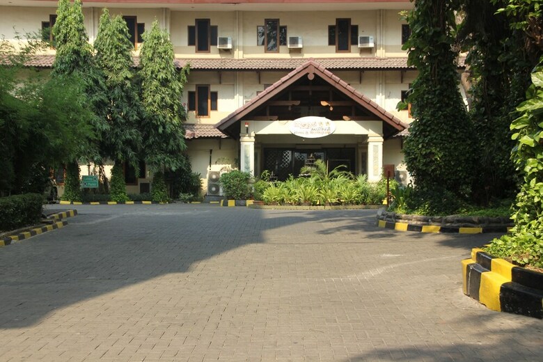 Mega Matra Hotel