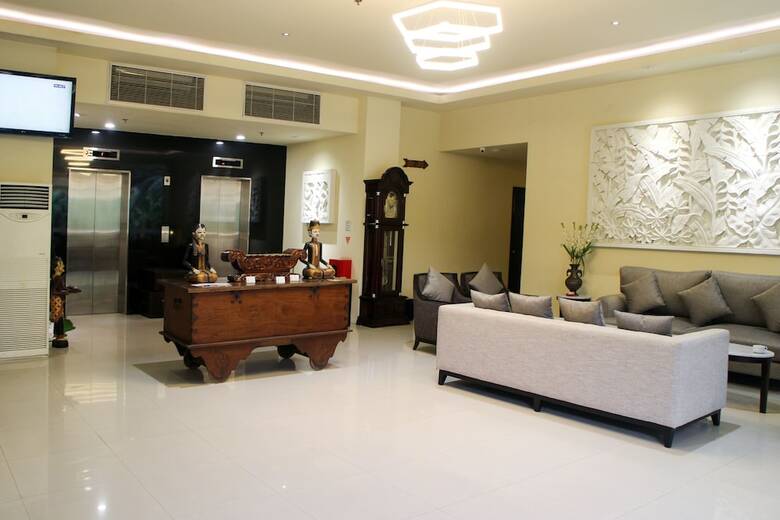 Narita Hotel Tangerang