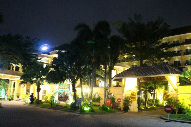 Narita Hotel Tangerang