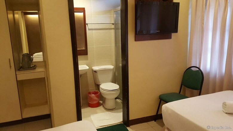 Hotel Dumaguete Royal Suite Inn