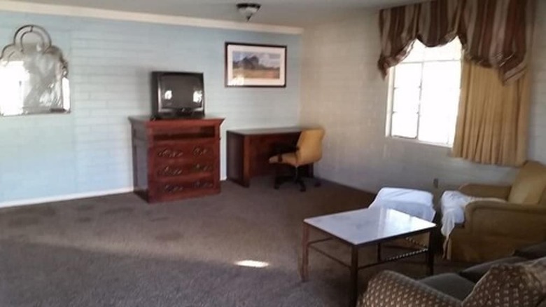 Riviera Motor Lodge