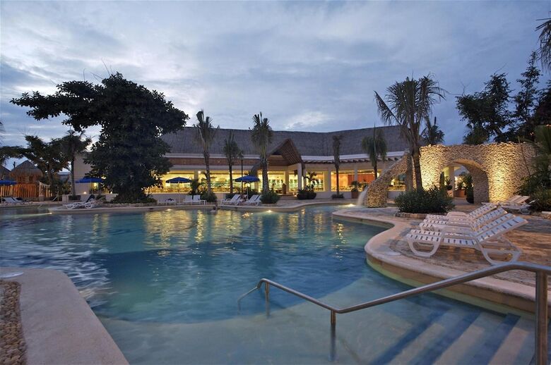 Hotel Grand Park Royal Cozumel - All Inclusive