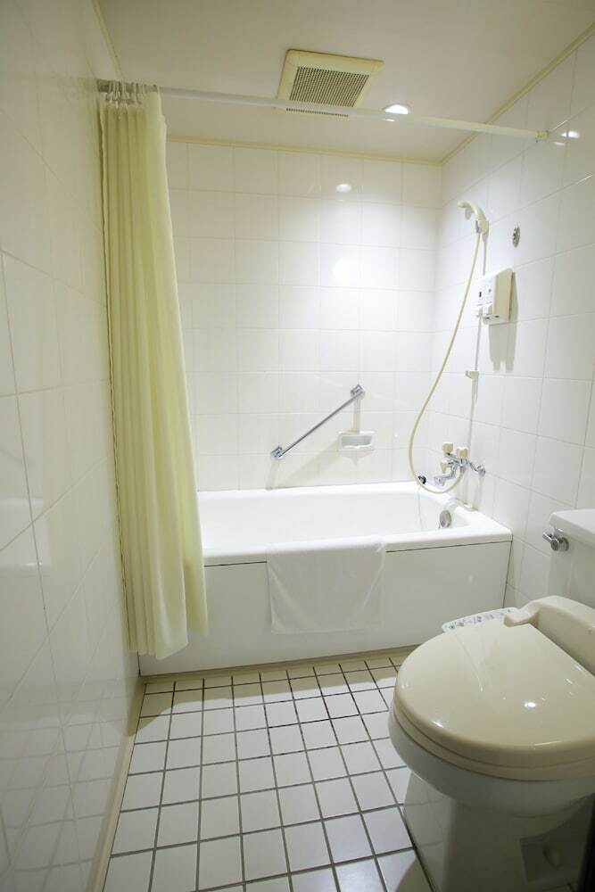 Kobe Tor Road Hotel Sanraku