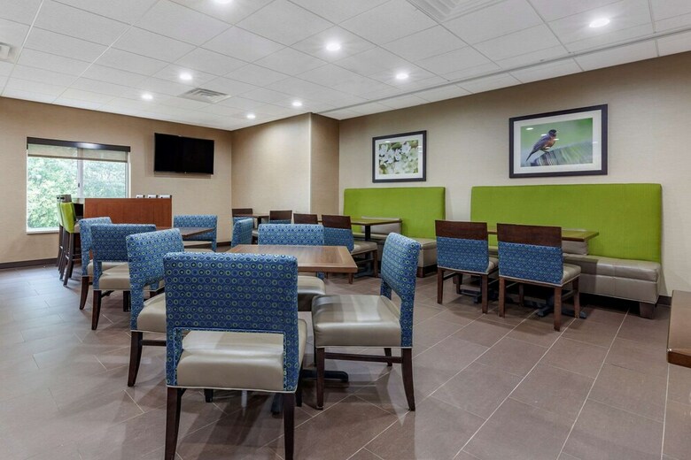 Hotel Comfort Suites Escanaba