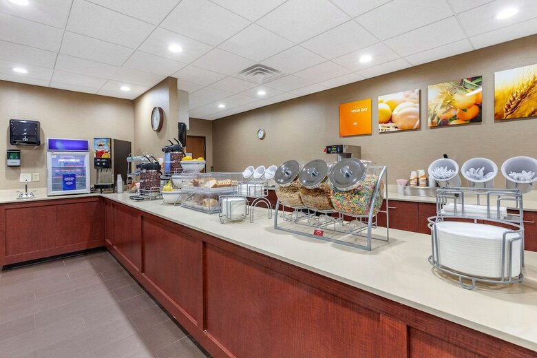 Hotel Comfort Suites Escanaba