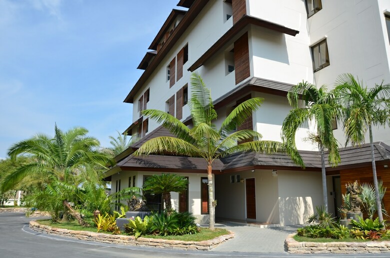 Hotel Royal Place Banchang
