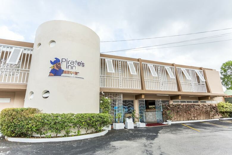 Hotel Pirate's Inn
