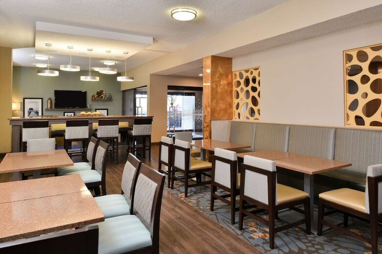 Hotel Hampton Inn Closest To Universal Orlando