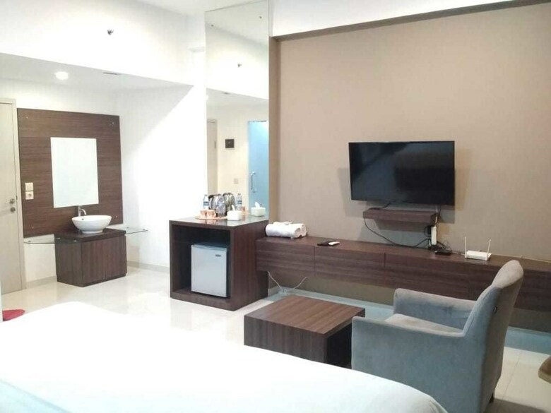 Aparthotel Fastrooms Bekasi Hotel