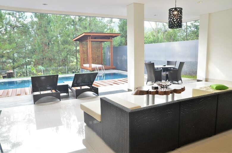 Pinus Villa 5 Bedrooms With A Private Pool