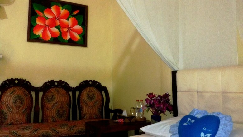Hotel Mami In Homestay
