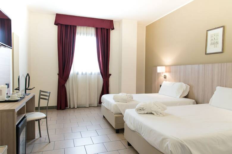 Hotelto