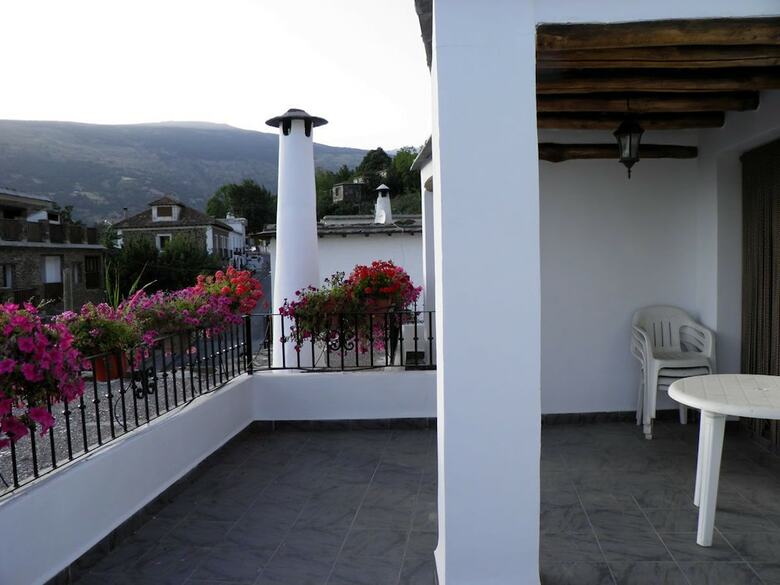 Apartamentos Tur�sticos Casalpujarra