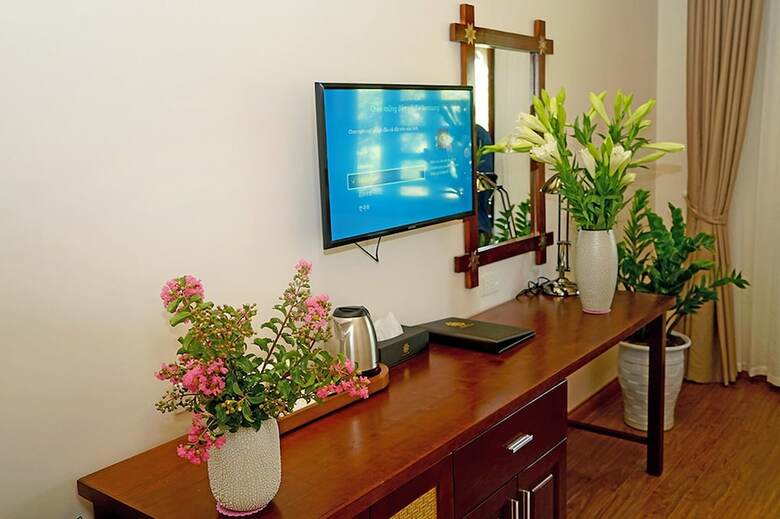 Hoa Binh Hotel