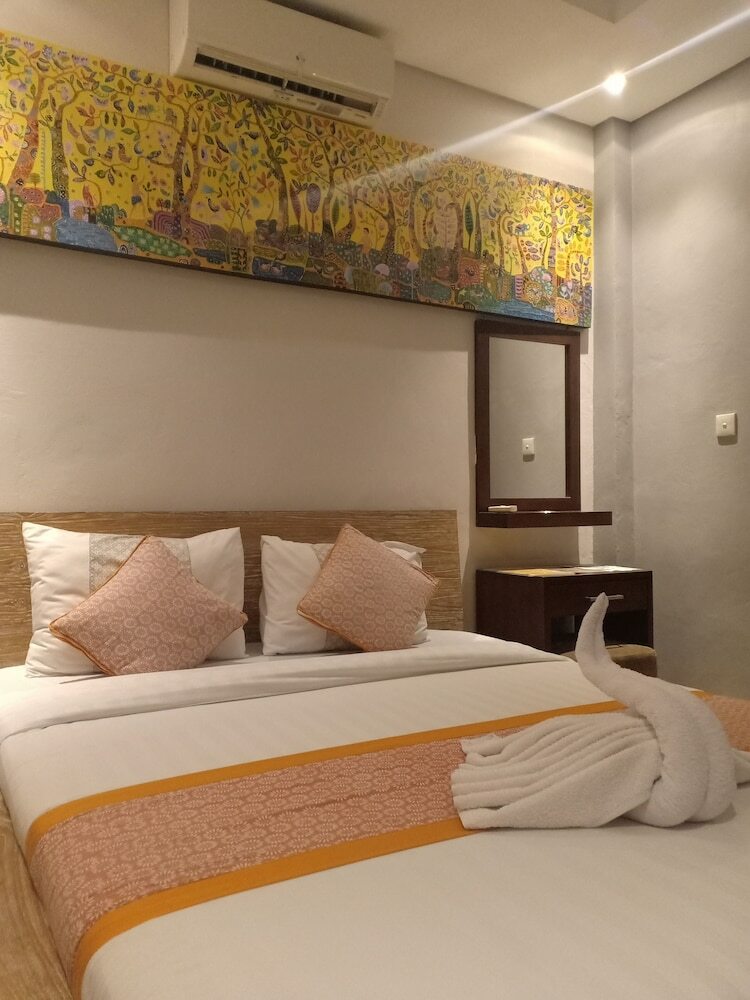 Hotel Lilacita Inn