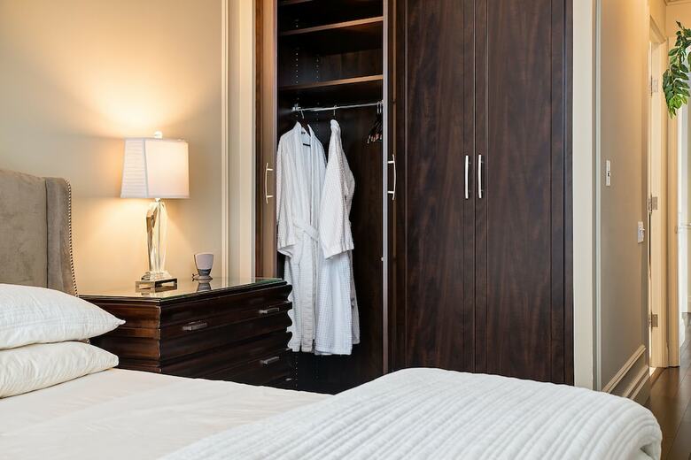 Hotel Sky Suites Yorkville