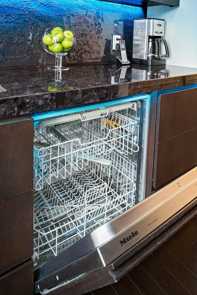 Hotel Sky Suites Yorkville