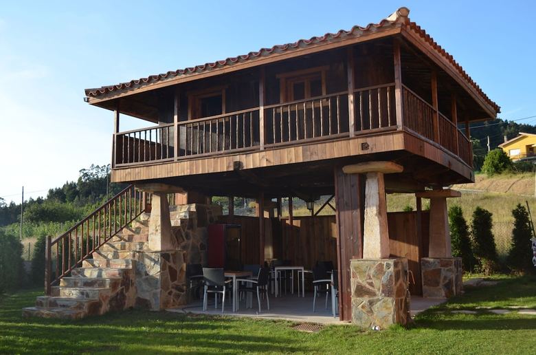 Hotel Rural Foncubierta