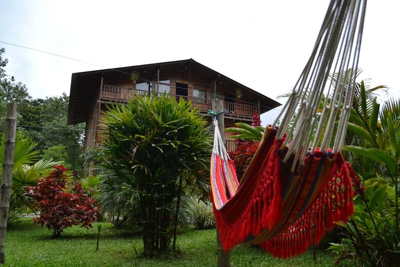 Posada Mindo Green House