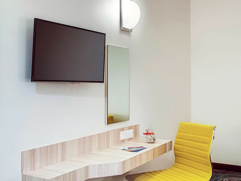 Hotel Ibis Styles Dragon Mart Dubai