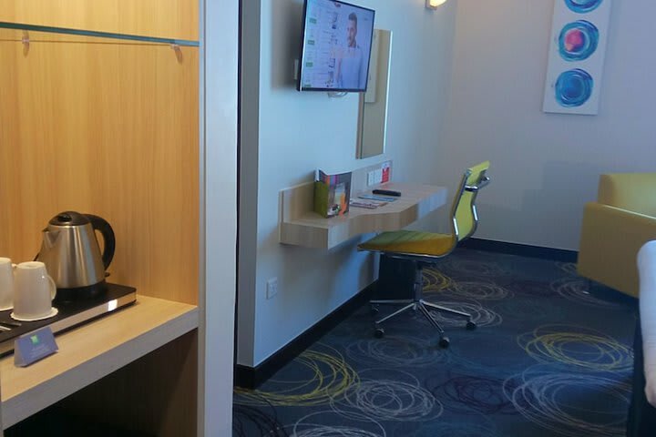 Hotel Ibis Styles Dragon Mart Dubai