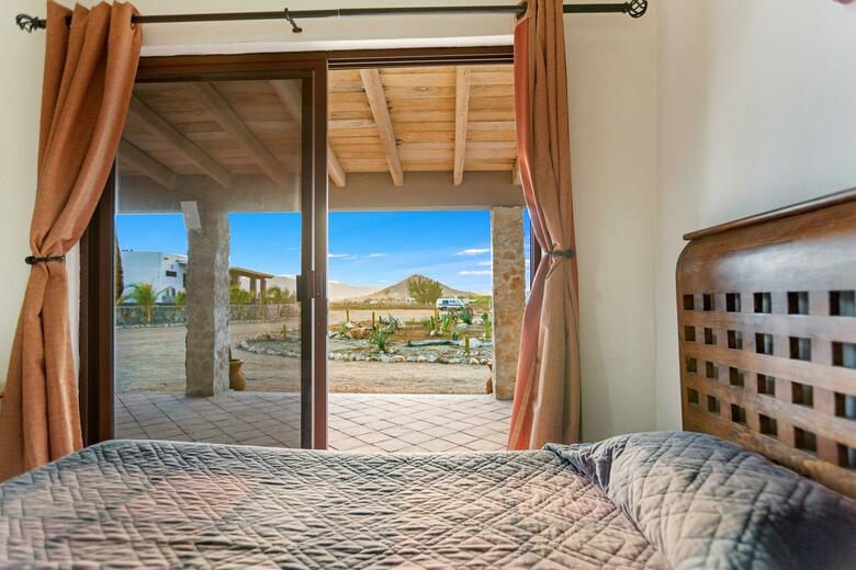 Hotel Punta Conejo Resort