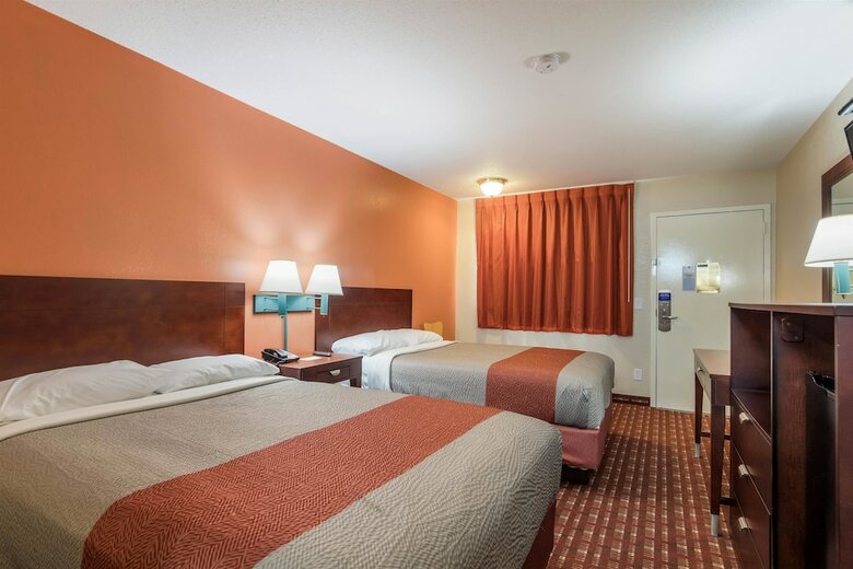 Motel 6 Dyersburg, Tn