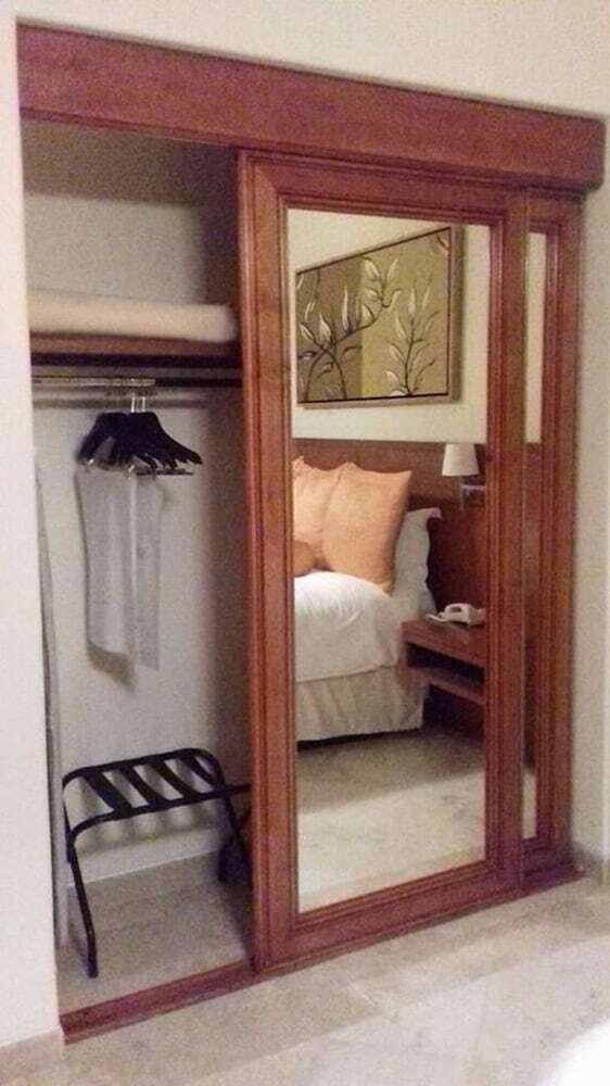 Hotel Santuario Diegue�o