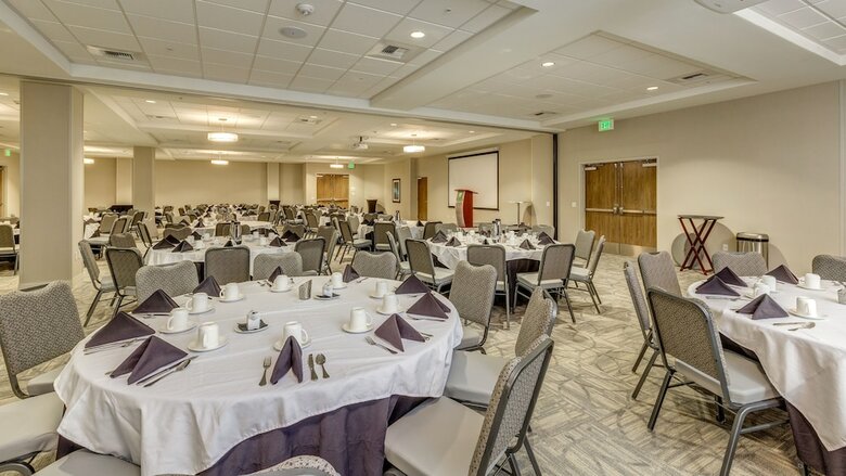 Holiday Inn Hotel & Suites Bellingham