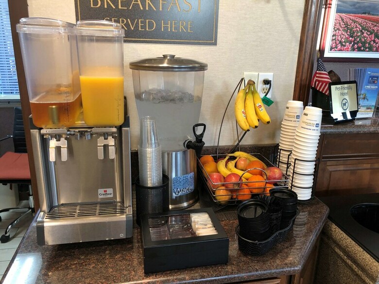 Hotel Best Western College Way Inn