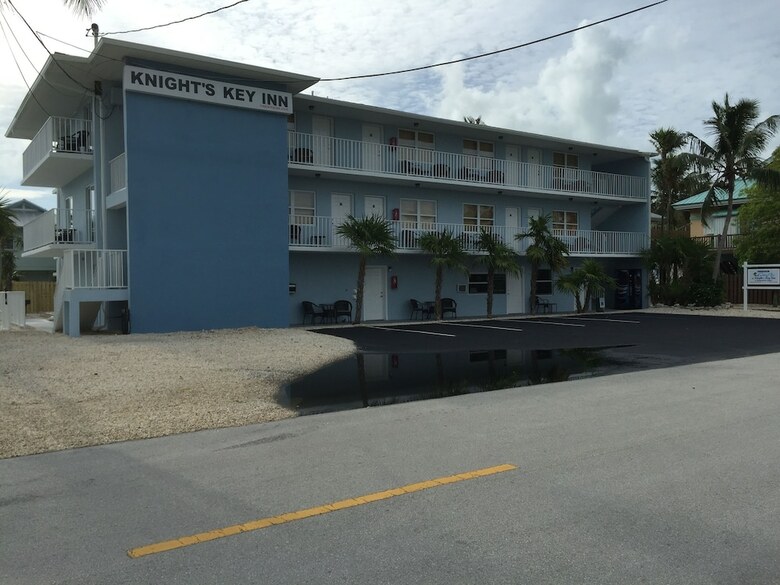 Aparthotel Captain Pip's At Knight's Key Inn