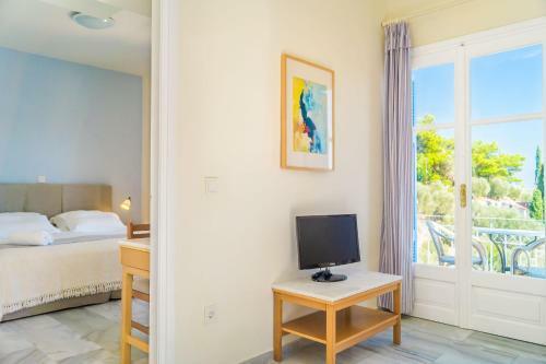 Armonia Bay Hotel