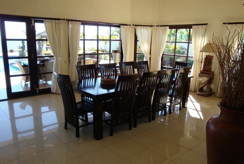 Villa Pelangi Bali