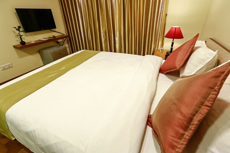 Hotel Ambassador Hill