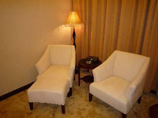 Yi Zheng Holiday Hotel
