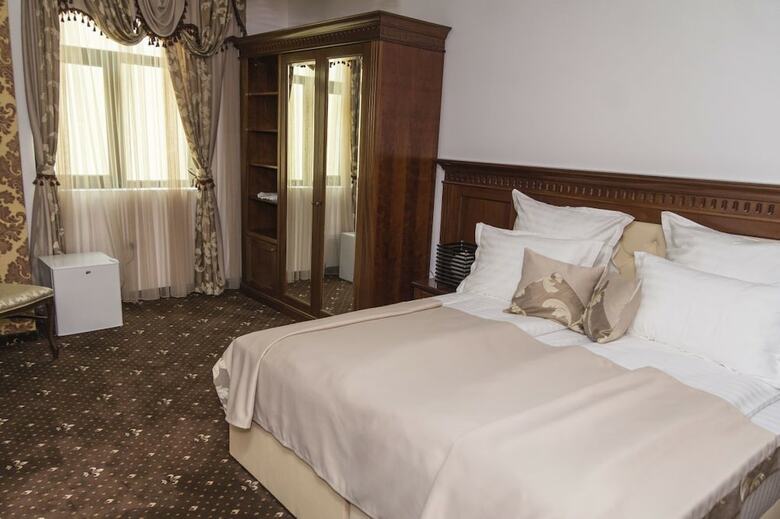 Hotel Pik Elegance