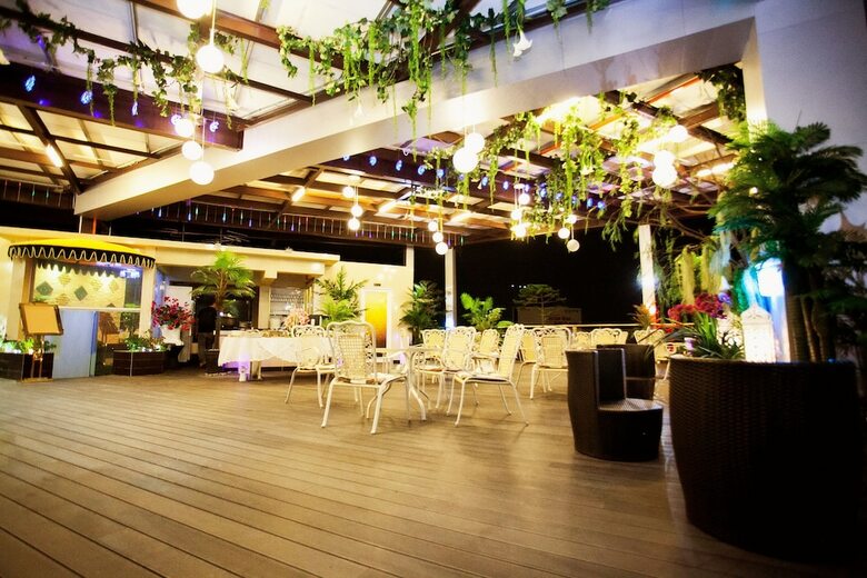 Lace Boutique Hotel