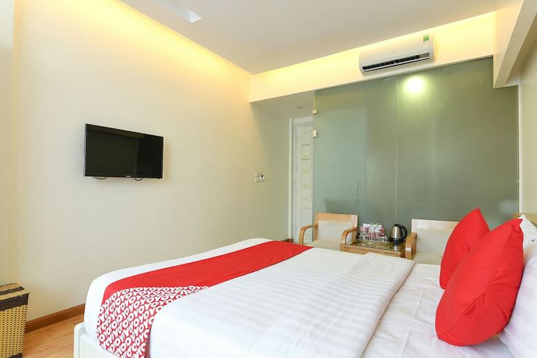 Saki Hotel
