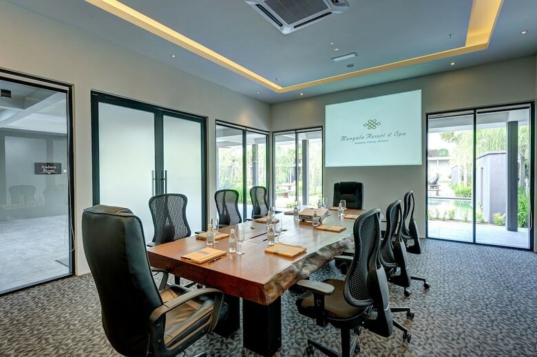 Hotel Mangala Resort & Spa