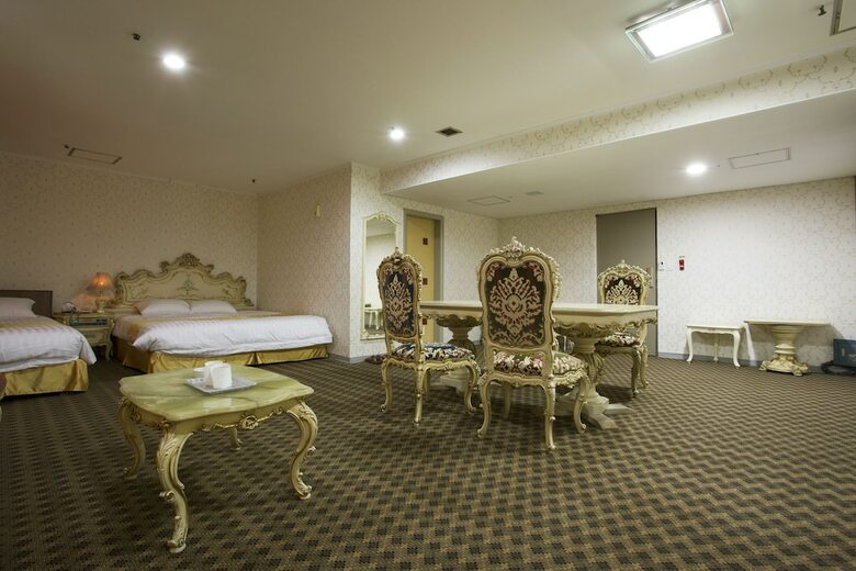 Kyungnam Tourist Hotel