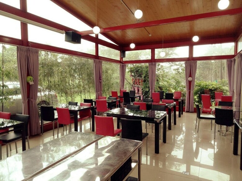 Bed & Breakfast Dindai Cherry Blossom Resort