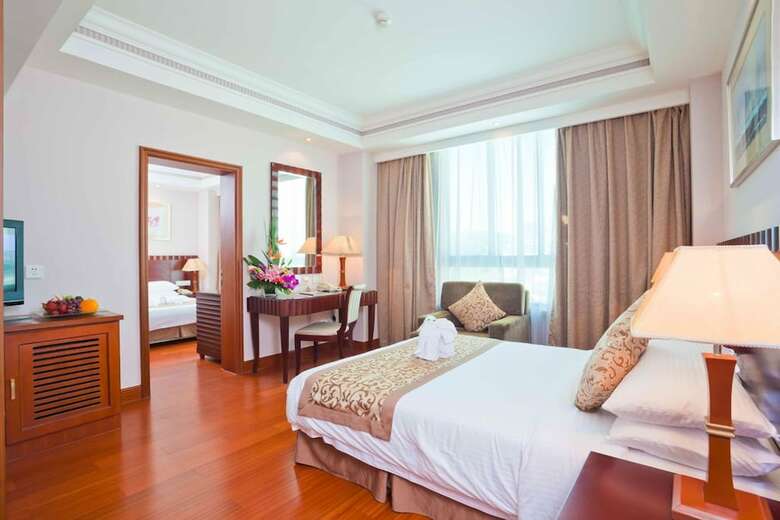 Bao Hong Hotel Sanya